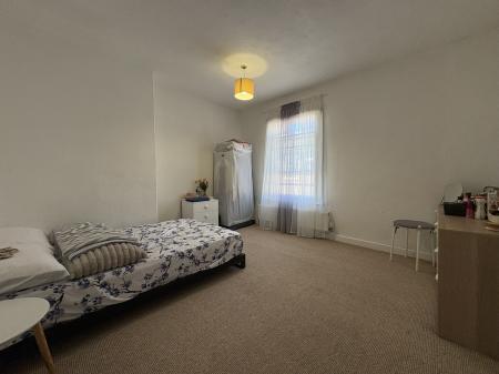 2 bedroom Flat to let in Garland Street, Bury St Edmunds, IP33