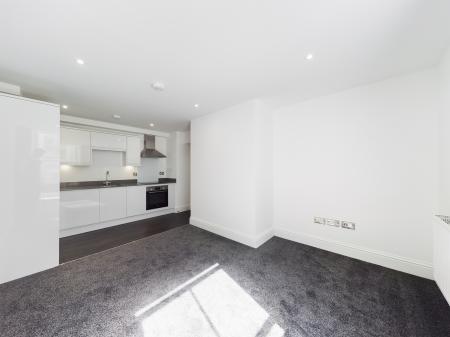 2 bedroom Flat to let in Abbeygate Street, Bury St Edmunds, IP33