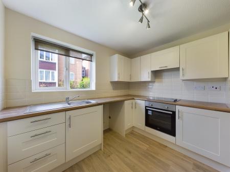 2 bedroom Flat for sale in St Andrews Street South, Bury St Edmunds, IP33