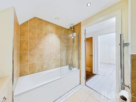 1 bedroom Flat to let in Gosnold Street, Bury St Edmunds, IP33