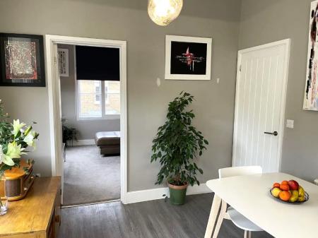 1 bedroom Apartment to let in Princes Street, Bury St Edmunds, IP33