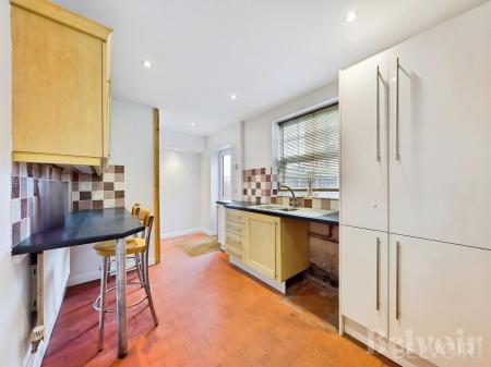 4 bedroom Semi-detached house to let in Nowton Road, Bury St Edmunds, IP33