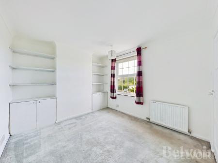 4 bedroom Semi-detached house to let in Nowton Road, Bury St Edmunds, IP33