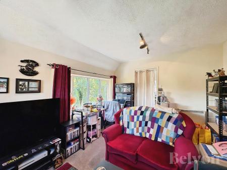 2 bedroom Flat to let in Trinity Mews, Bury St Edmunds, IP33