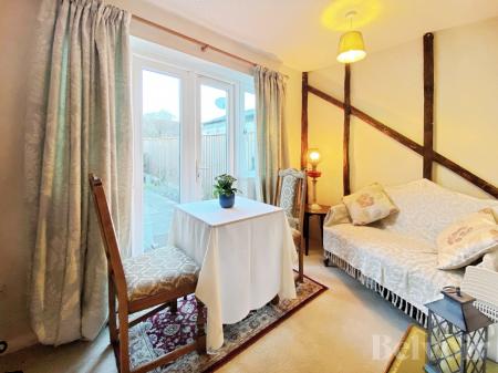 3 bedroom Cottage to let in Barn Cottages, Bury St Edmunds, IP28