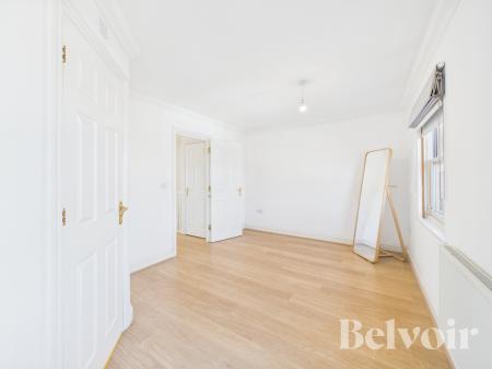 4 bedroom Town house to let in Blacksmiths Way, Elmswell, IP30