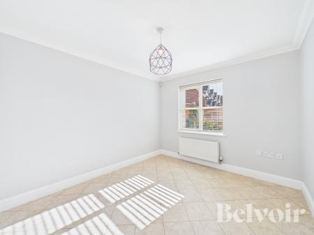 4 bedroom Town house to let in Blacksmiths Way, Elmswell, IP30