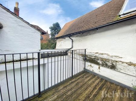 3 bedroom Apartment to let in Hatter Street, Bury St Edmunds, IP33