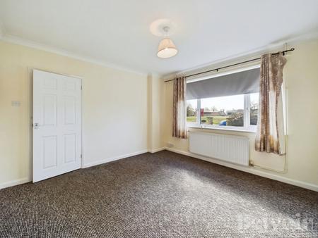 2 bedroom Detached bungalow to let in The Leys, Tostock, IP30