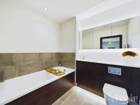 2 bedroom Flat for sale in Harland Court, Bury St Edmunds, IP32