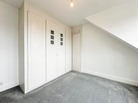2 bedroom Flat to let in Upper Gordon Road, Camberley