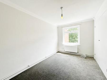 2 bedroom Flat for sale in Church Road, Frimley