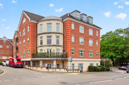 Dorchester Court, Camberley