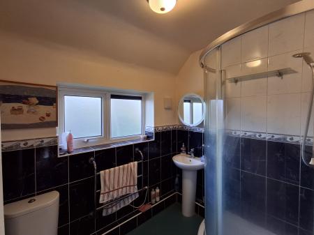 1 bedroom Maisonette for sale in Gray Road, Cherry Hinton, Cambridge, CB1