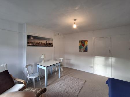 1 bedroom Maisonette for sale in Gray Road, Cherry Hinton, Cambridge, CB1