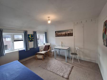 1 bedroom Maisonette for sale in Gray Road, Cherry Hinton, Cambridge, CB1
