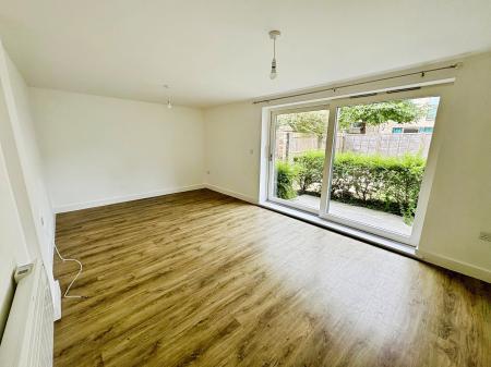 3 bedroom Flat for sale in Springfield Road, Cambridge, Cambridge, CB4