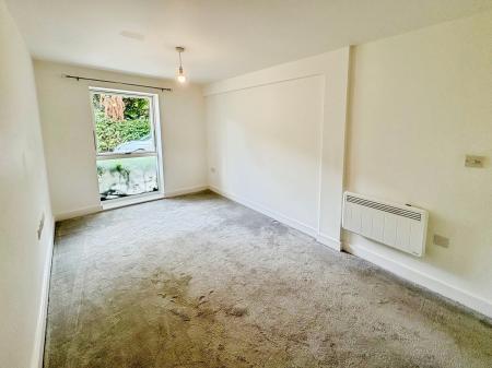 3 bedroom Flat for sale in Springfield Road, Cambridge, Cambridge, CB4