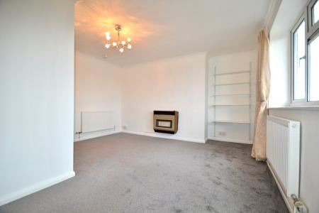 1 bedroom Flat to let in Arbury Court, Cambridge, CB4