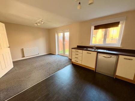 4 bedroom Detached house to let in Green Lane, Cambridge, IP28