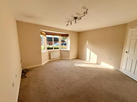 4 bedroom Detached house to let in Green Lane, Cambridge, IP28