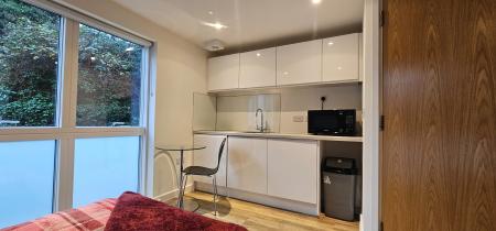 1 bedroom Studio flat to let in Primrose Street, Cambridge, CB4