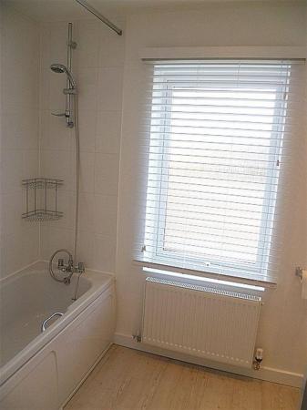 2 bedroom Flat to let in Chieftain Way, Orchard Park, Cambridge, CB4