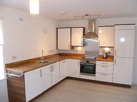 2 bedroom Flat to let in Chieftain Way, Orchard Park, Cambridge, CB4