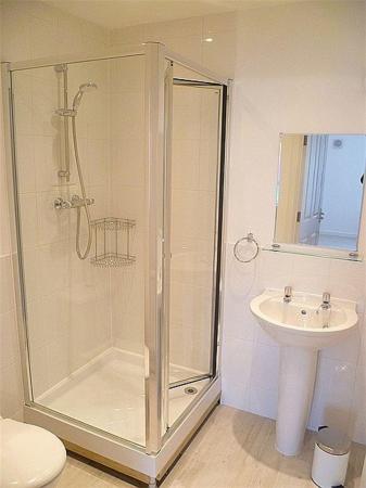 2 bedroom Flat to let in Chieftain Way, Orchard Park, Cambridge, CB4