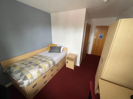 1 bedroom House share to let in Histon Road, Cambridge, CB4