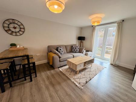 1 bedroom Flat to let in Ellesmere Road, Cambridge, CB4