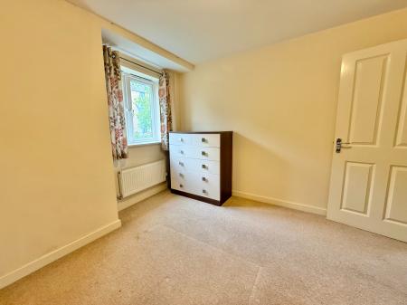 2 bedroom Flat for sale in Sweetpea Way, Orchard Park, Cambridge, CB4