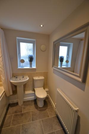 2 bedroom Flat to let in Chieftain Way, Orchard Park, Cambridge, CB4