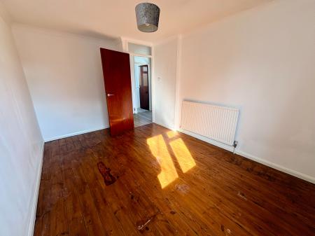 2 bedroom End of terrace house to let in Crowland Way, Cambridge, CB4