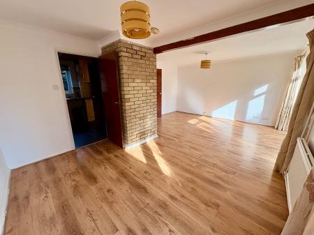 2 bedroom End of terrace house to let in Crowland Way, Cambridge, CB4