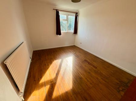 2 bedroom End of terrace house to let in Crowland Way, Cambridge, CB4
