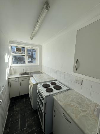 1 bedroom Flat to let in Carlton Way, Cambridge, CB4