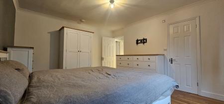 1 bedroom Detached house to let in High Street, Cambridge, CB22