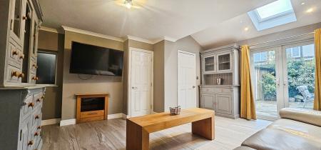 1 bedroom Detached house to let in High Street, Cambridge, CB22