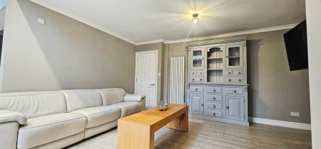 1 bedroom Detached house to let in High Street, Cambridge, CB22