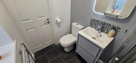 1 bedroom Flat to let in High Street, Cambridge, CB22