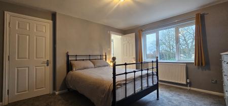 1 bedroom Flat to let in High Street, Cambridge, CB22