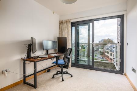 2 bedroom Flat to let in Riverside, Cambridge, CB5