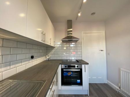 1 bedroom Flat to let in Perne Road, Cambridge, CB1