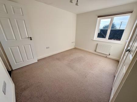 4 bedroom Detached house for sale in Green Lane, Cambridge, IP28