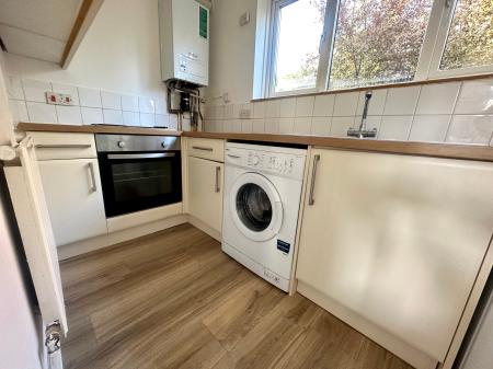 0 bedroom Studio flat to let in Harding Way, Arbury, Cambridge, CB4