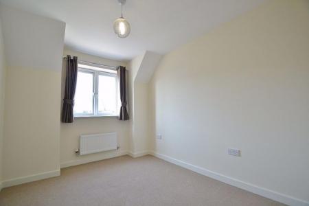 2 bedroom Flat to let in Sweetpea Way, Orchard Park, Cambridge, CB4