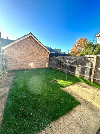 3 bedroom Link detached house to let in Rosehip Road, Orchard Park, Cambridge, CB4