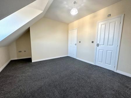 3 bedroom Link detached house to let in Rosehip Road, Orchard Park, Cambridge, CB4