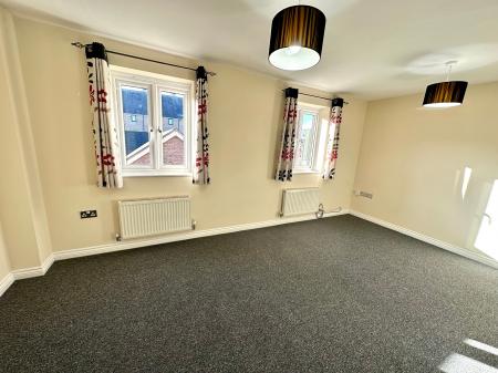 3 bedroom Link detached house to let in Rosehip Road, Orchard Park, Cambridge, CB4